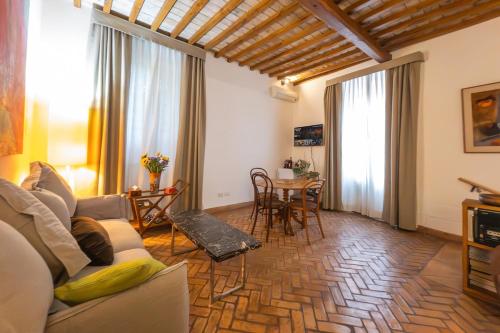 Residenza a Monti, Roma (foto 6)