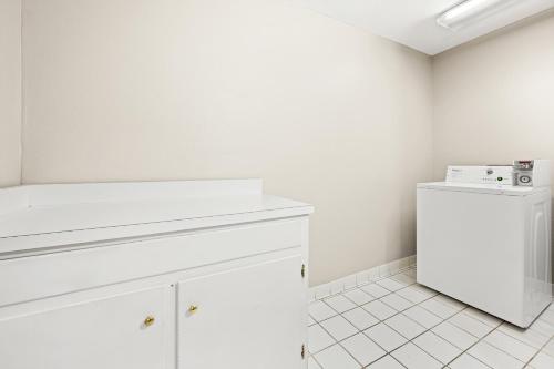 Quality Inn Rocky Mount - image 4