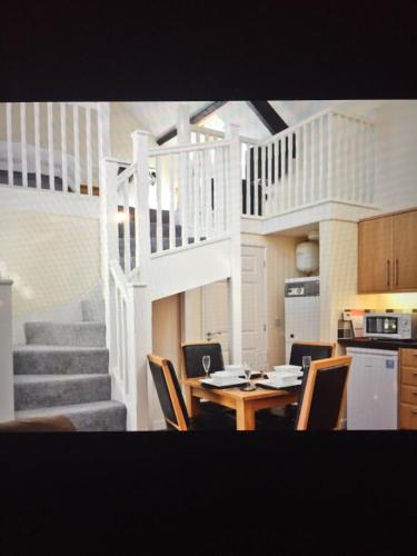 Coastal Bliss Charming Cottage near Borth beach in Brynowen