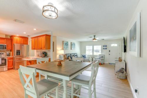 Swim, Golf and Explore Family-Friendly Stuart Gem in Port Salerno