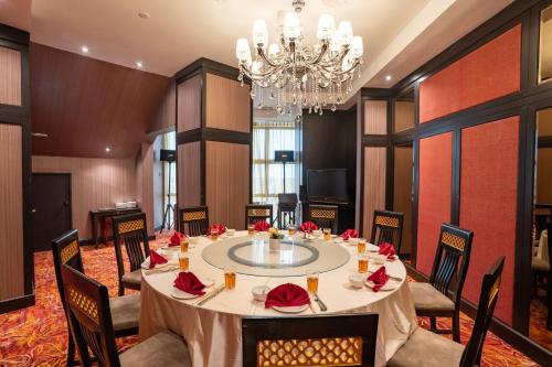 Restaurant, Renai Hotel Kota Bharu (formerly known as The Grand Renai Hotel) in Kota Bharu