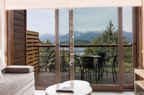 Pemandangan, Atardeceres del Lago - Alojamientos con Vista al Lago Villa La Angostura in Villa la Angostura
