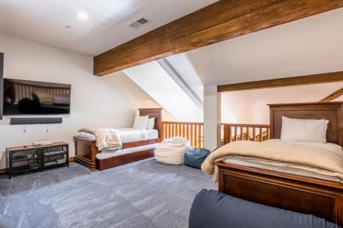 Three-Bedroom Townhouse