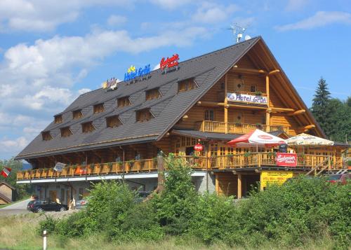 . Hotel Grůň