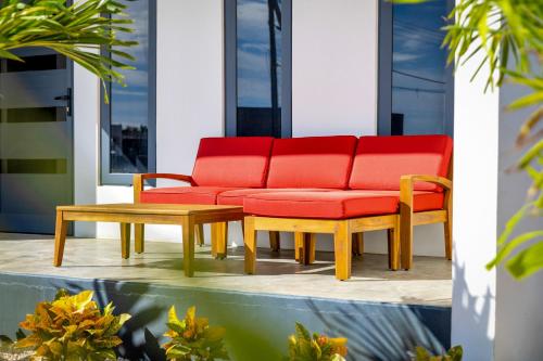 FourVillas with Private Magnesium Pool 3 min to the Beach & Dive Rinse Tank FourVillas with Private Magnesium Pool 3 min to the Beach & Dive Rinse Tank