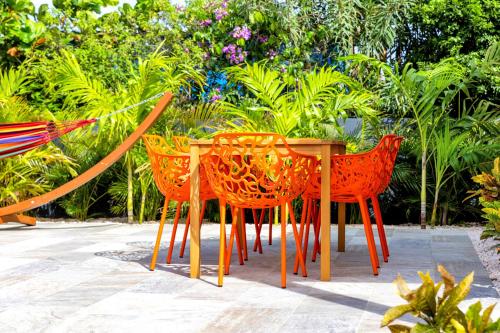 FourVillas with Private Magnesium Pool 3 min to the Beach & Dive Rinse Tank FourVillas with Private Magnesium Pool 3 min to the Beach & Dive Rinse Tank