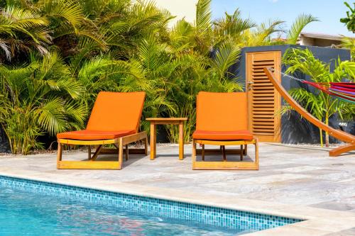 FourVillas with Private Magnesium Pool 3 min to the Beach & Dive Rinse Tank FourVillas with Private Magnesium Pool 3 min to the Beach & Dive Rinse Tank