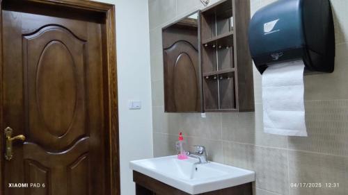 Country House - image 5