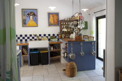 Maison à la campagne avec piscine privée (Maison a la campagne avec piscine privee) in Marsales