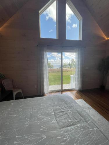 COUPLES COTTAGE LIMIT 4 - image 5