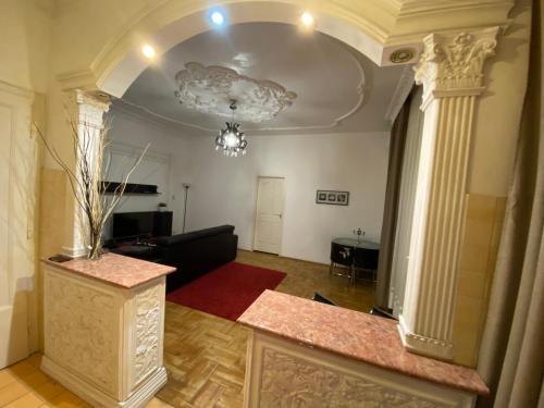 Holiday apartments & rooms next Danube Promenade 2