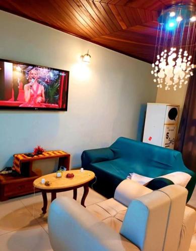 Le KREMLIN Le KREMLIN