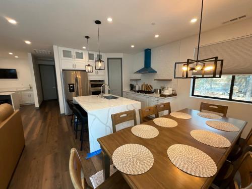 Bear Port Cabin Getaway in Big Bear City (CA)