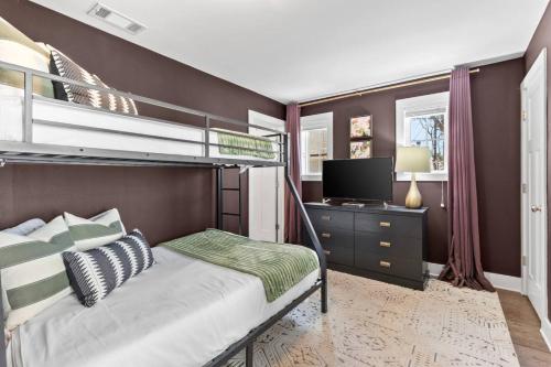 Modern Bliss with Garage by 12 South Restaurants and 2 miles Broadway, Нэшвилл (фото 9)