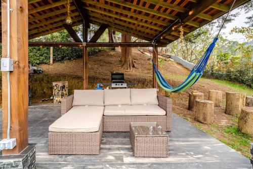 Nature Retreat Views, Grill, Jacuzzi & Glamping