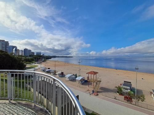 Casa Rosa Suítes 5 min de caminhada da PRAIA DA PONTA NGRA (Casa Rosa Suites 5 min de caminhada da PRAIA DA PONTA NGRA) in Riverfront