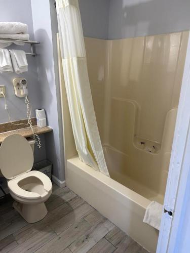 Passport Inn And Suites Chaplin