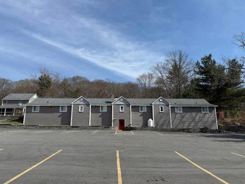 Passport Inn And Suites Chaplin