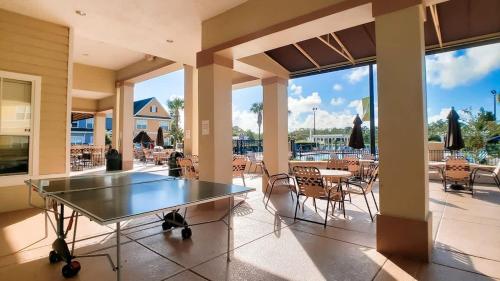 Relaxing 3BR Haven for 8 at Seven Dwarfs - image 13