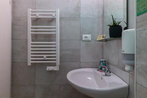 Triple Room image 6