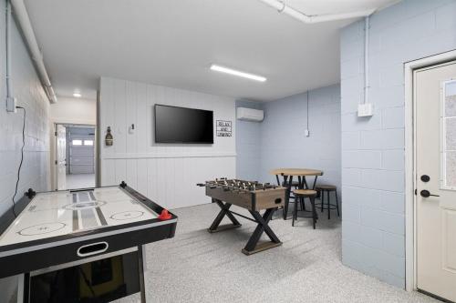 Brand New LUX Townhome-Mins to Beaches, Game Room! in 힐튼 헤드 아일랜드 워터프런트