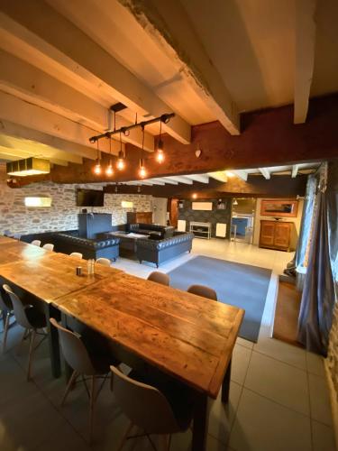 Koplietošanas atpūtas telpa ar TV, Le Mas de Jouas in Saint-Remy (Midi-Pyrenees)