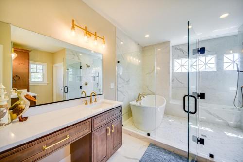 Near Beach and Trails Elegant Home in Cape Charles! in Cape Charles