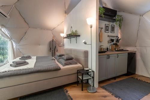 Glamping, Hot Tub & Projector by Nidumm Stay, Maribor (fotografie 8)