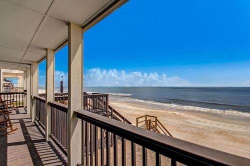 The Lazy Turtle Oceanfront – khách sạn tại Vilano Beach