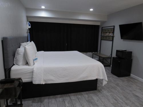 Capri Suites Anaheim - image 8