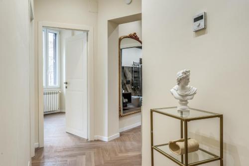 3 minutes walk from Termini Station With Temple View, Rzym (zdjęcie 10)
