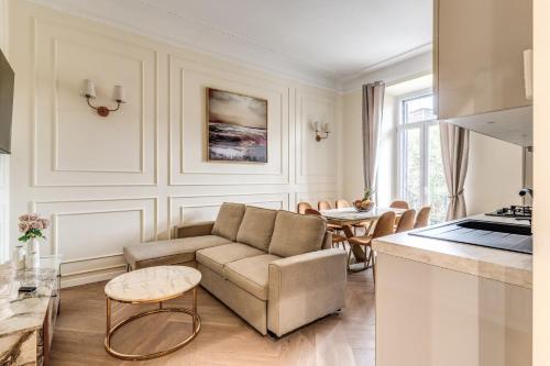 3 minutes walk from Termini Station With Temple View, Rzym (zdjęcie 2)