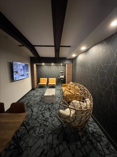 ผับ/เลาจน์, Waterways, A Boutique Hotel in พาวเวล ริเวอร์ (บริติช โคลัมเบีย)