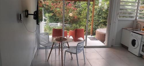 Удобства, Cosy lodge in Goyave