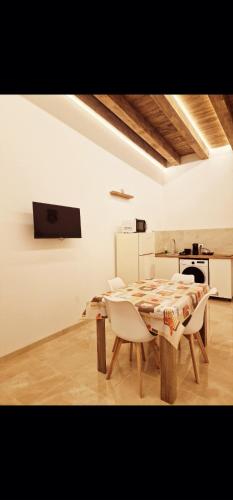 Porta garibaldi holiday houses 3