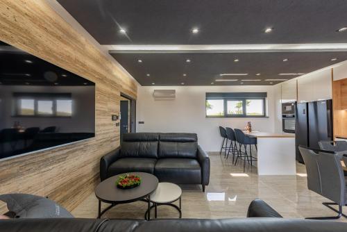 Five-Bedroom Holiday Home