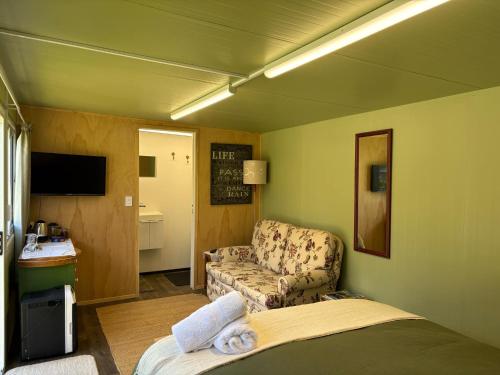 Jen's Oasis in Paraparaumu