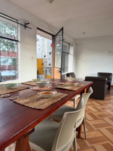 المرافق, Vertigo Climbing Hostel in Urubamba Town Center