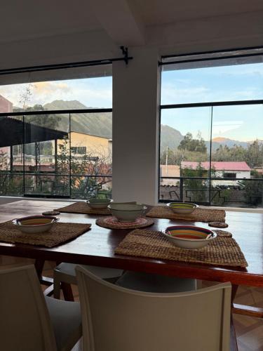 المرافق, Vertigo Climbing Hostel in Urubamba Town Center