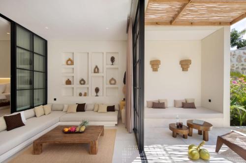673996452 Tias Villas
