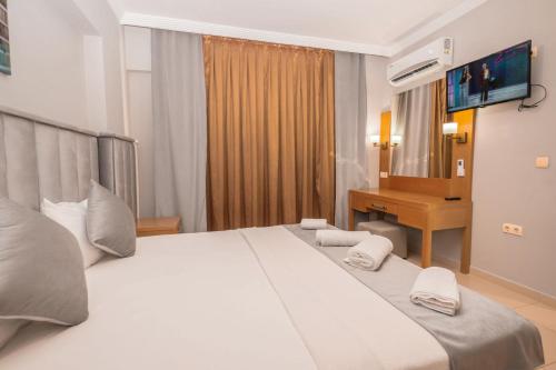 Infinity Hotel – Kemer, NJ
