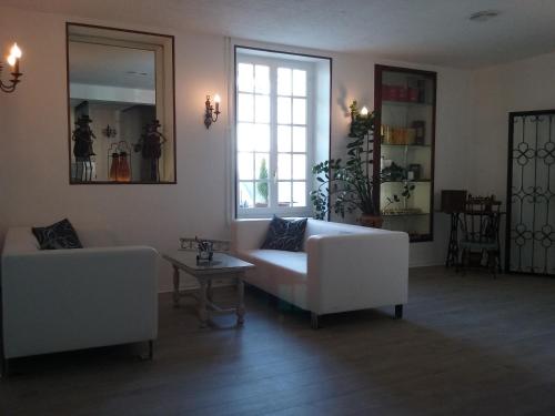 Vestabils, Hotel du Commerce Chez Stephane in Saint-Claud