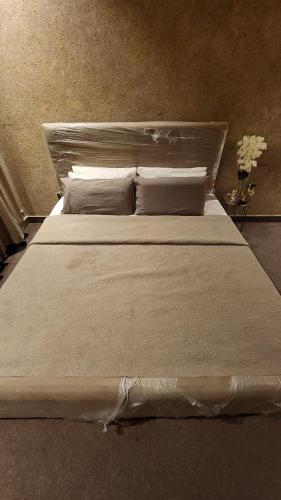 Canadian Guest house  - image 5