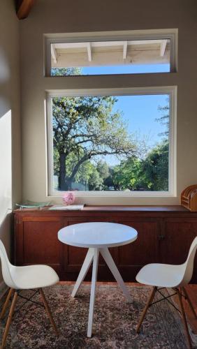 Amitabha Wine Country Cottage detail