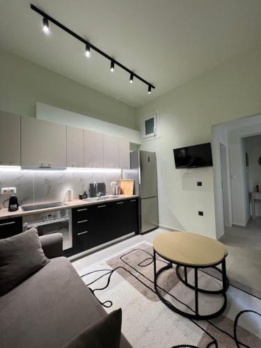 Modern apartment with patio, Афины