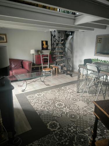 Appartement ravissant au bord de l'Herault near L'Amphore