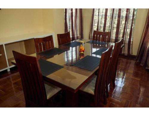 Létesítmények, Spacious Town House in Nakuru in Nakuru