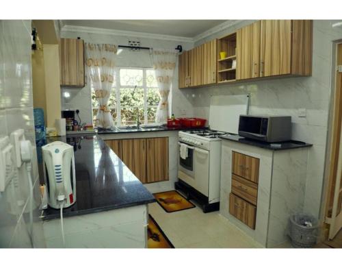 Konyha, Spacious Town House in Nakuru in Nakuru