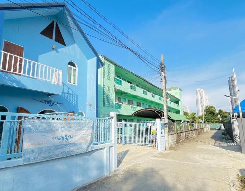 Setthisin Art Boutique HouseIconsiamBTS Thonburi - image 9