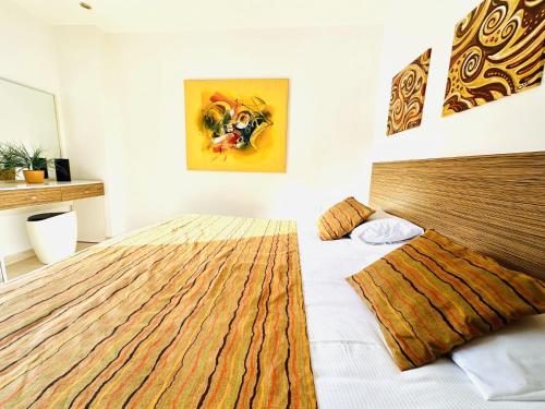 Apartment with Balcony image 10
